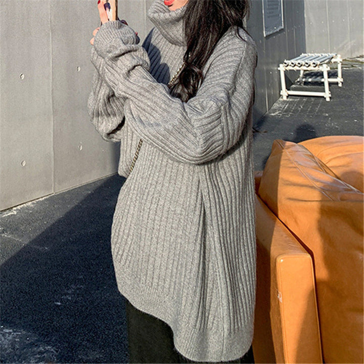 Pull tricoté pour femmes avec col haut et coupe décontractée Chic & Stil
