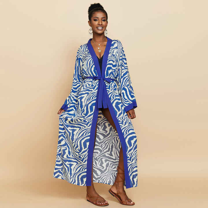 Ladies Luxurious Bathrobe with Exotic Pattern Chic Und Stil