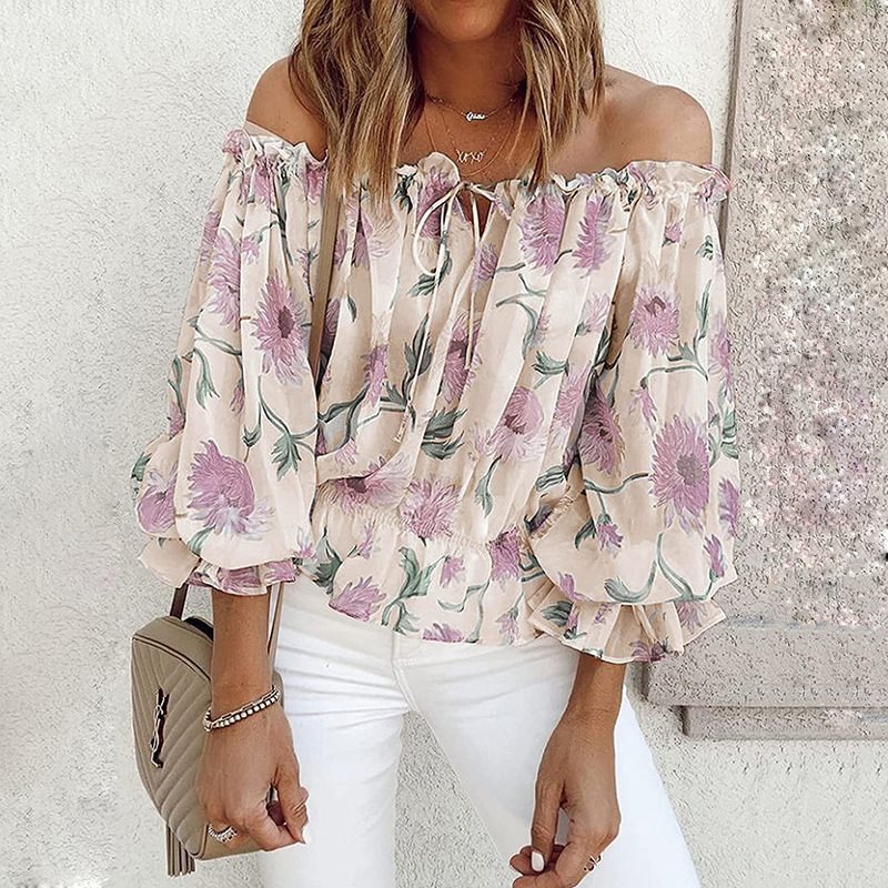 Romantic blouse for women with floral pattern and ruffled sleeves Lune London