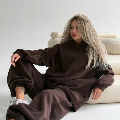 Ladies casual hoodie and loose jogger pants in soft fleece Amarae