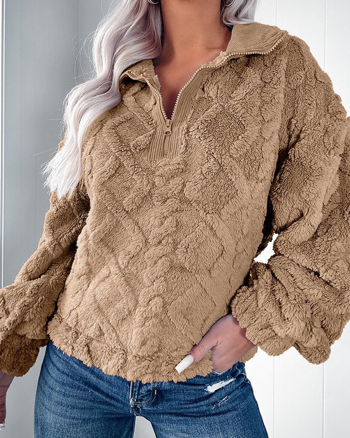 Cozy fleece sweater for women with zipper and honeycomb pattern Lune London