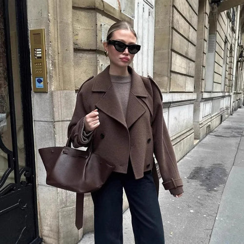 Manteau trench long élégant pour femmes avec col structuré debout Chic & Stil
