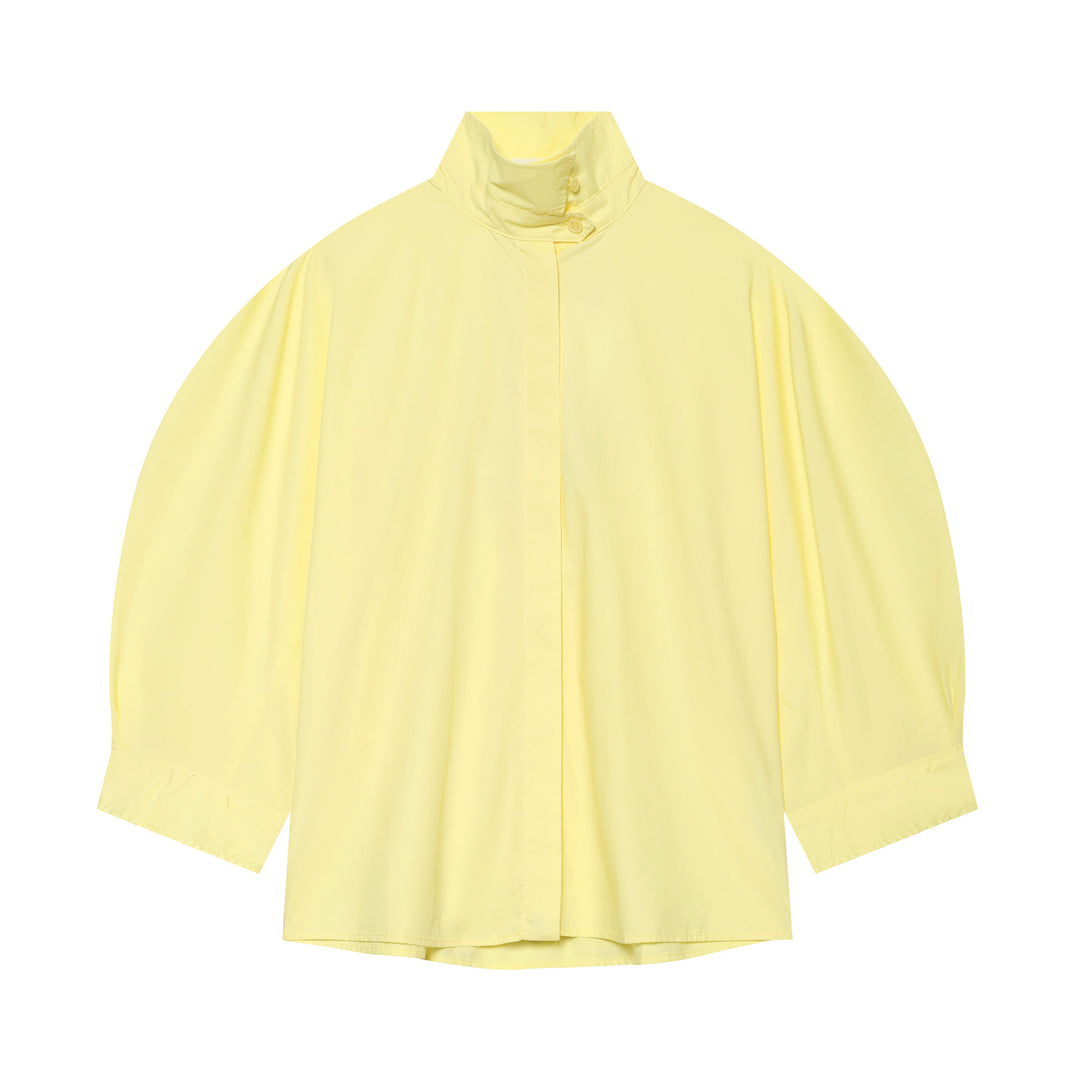 Women Water-Repellent Cape with Stand Collar and Half-Length Sleeves Amarae