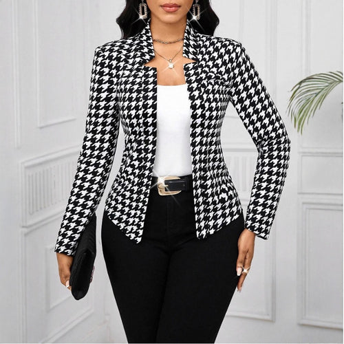 Elegant blazer jacket for women with houndstooth pattern and fitted cut Amarae