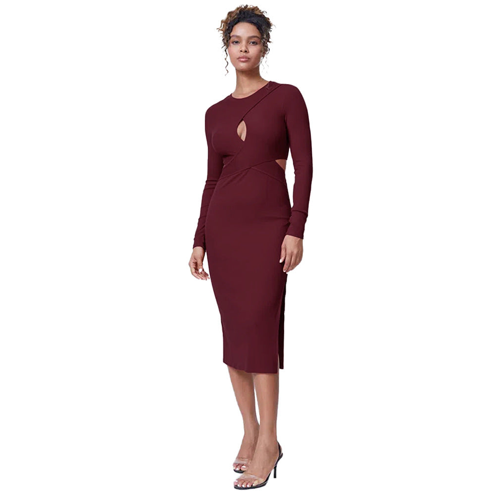 Chic & Stil Elegant midi dress for women with fitted cut-out details