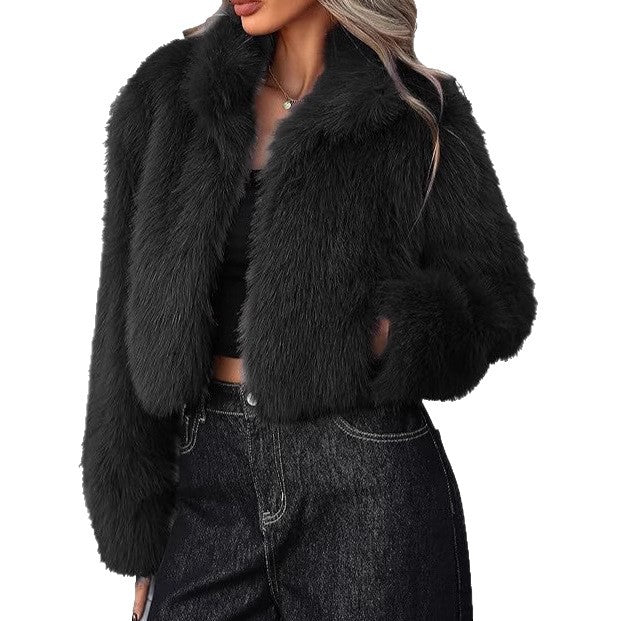 Ladies Short and Plush Faux Fur Jacket Amarae