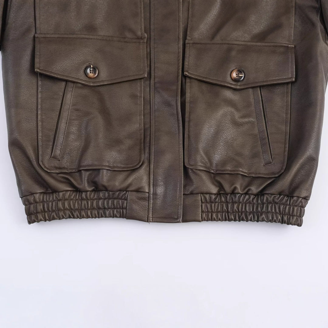 Elegant leather jacket for women with removable faux fur collar and practical pockets Lune London