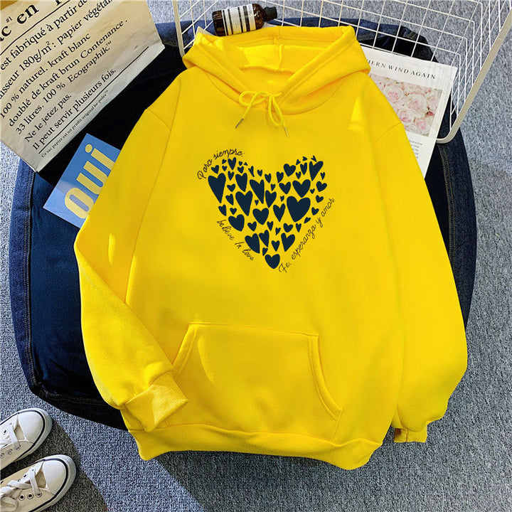 Women's hoodie with creative heart design Chic & Stil