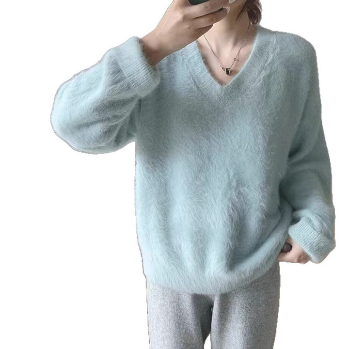 Pull en V pour femme en peluche avec un tissu doux et une coupe décontractée Chic & Stil