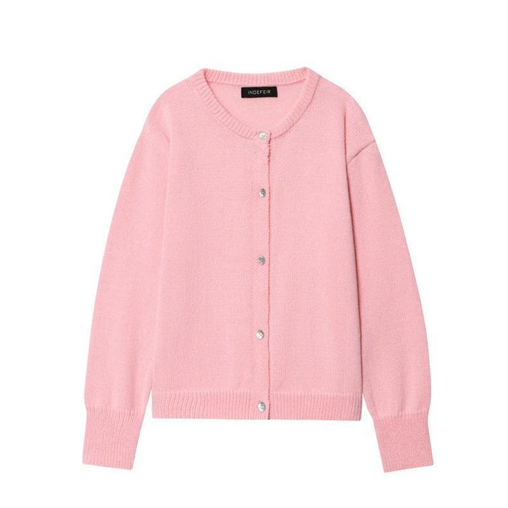 Ladies comfortable cardigan with button closure and relaxed fit Lune London