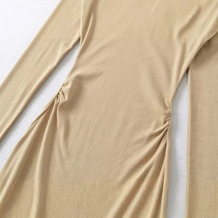 Ladies fitted midi dress with heart-shaped neckline and long sleeves Amarae