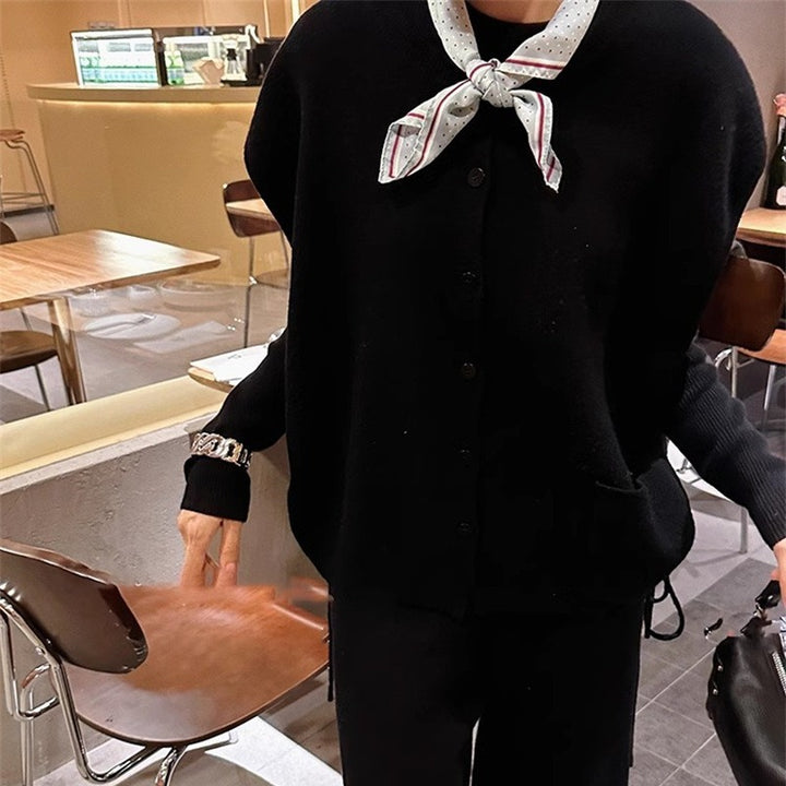 Blazer en tricot confortable pour femmes avec fermeture à bouton et poches Chic & Stil