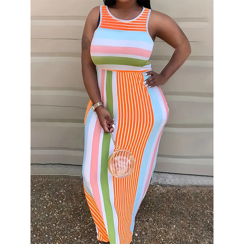Maxi dress for women with a colorful striped design and a fitted cut Lune London