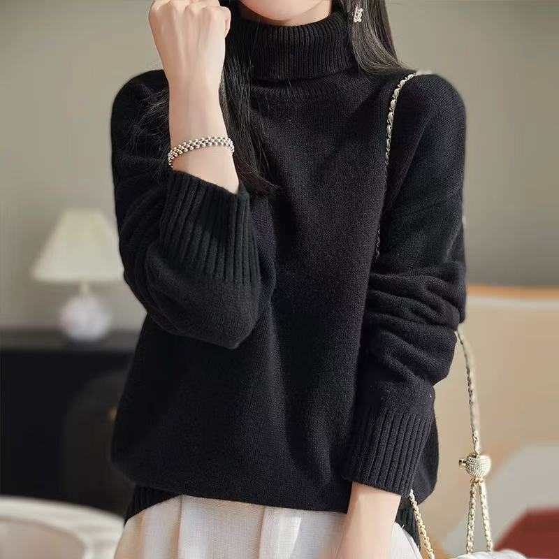 Pull en tricot épais pour femmes avec col montant et matériau doux Chic & Stil