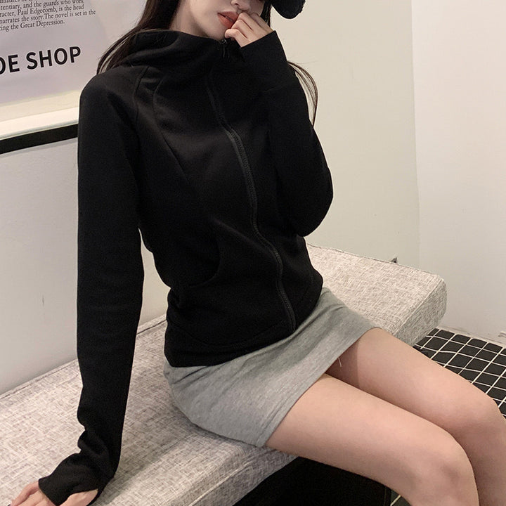 Veste à capuche sportive pour femmes avec fermeture éclair pratique Chic & Stil