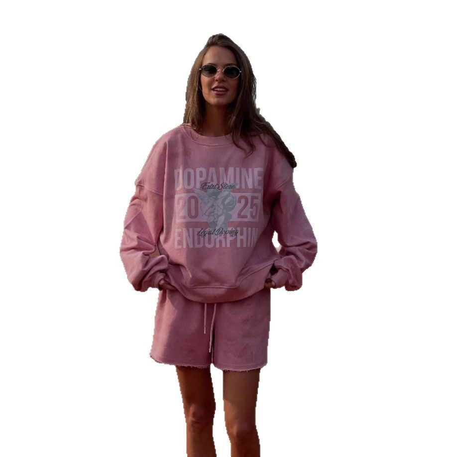 Casual women's sweatshirt with a creative logo design and a comfortable fit Lune London