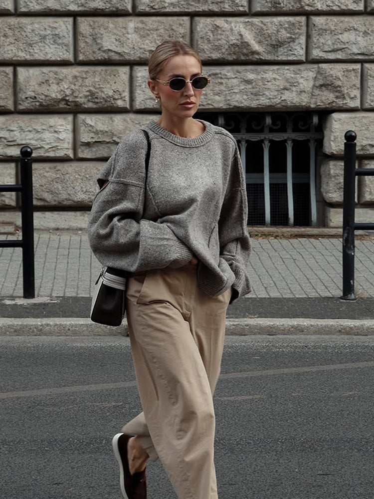 Women's Oversize textured knit sweater with extra-long balloon sleeves and round neck