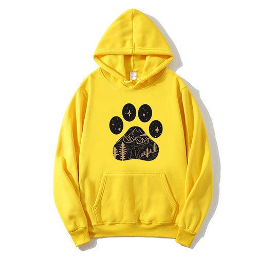 Women's hoodie with creative paw print design and mountain landscape Chic & Stil