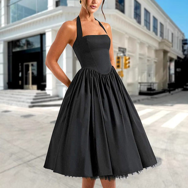 Ladies Elegant Halterneck Dress with Voluminous Skirt and Integrated Tulle Lune London