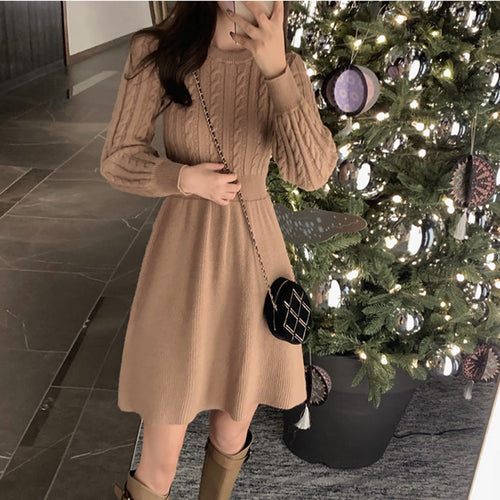 Knit dress for women with a fitted cut and classic ribbed structures Amarae