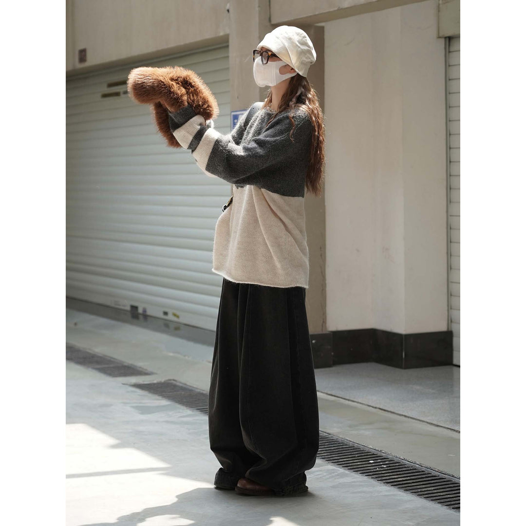 Women's Extra Wide High-Waist Denim Pants in Balloon Cut with Center Seam Details Amarae