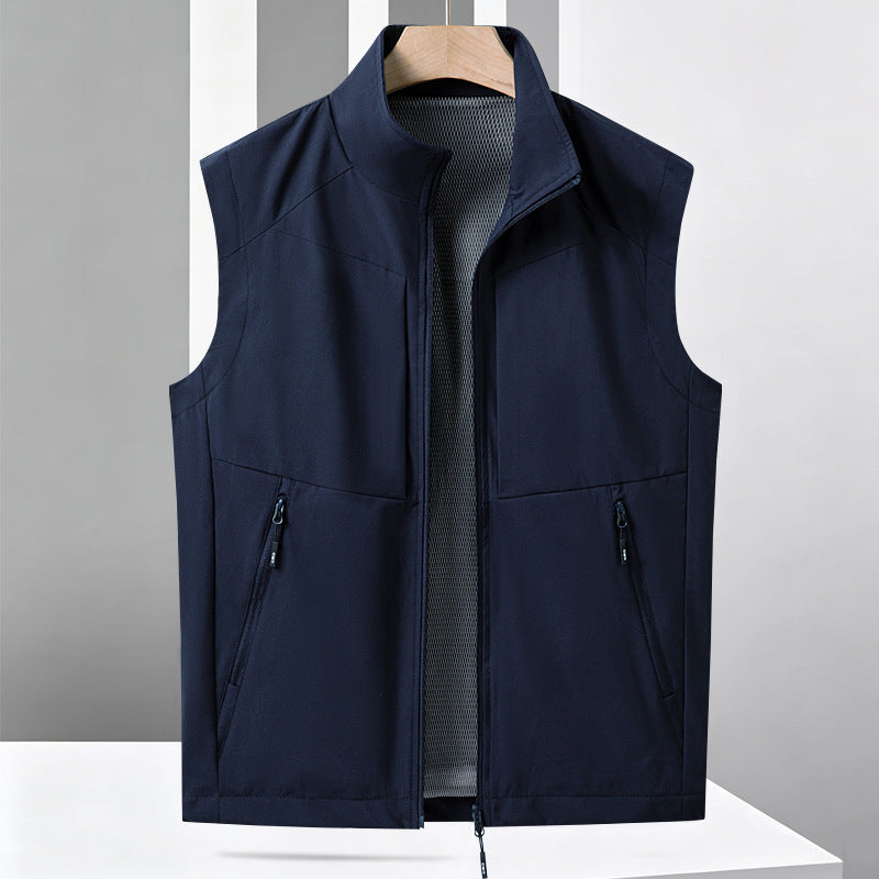 Men's Lightweight Multifunctional Softshell Vest with Breathable Mesh Lining and Two-Way Zipper Amarae