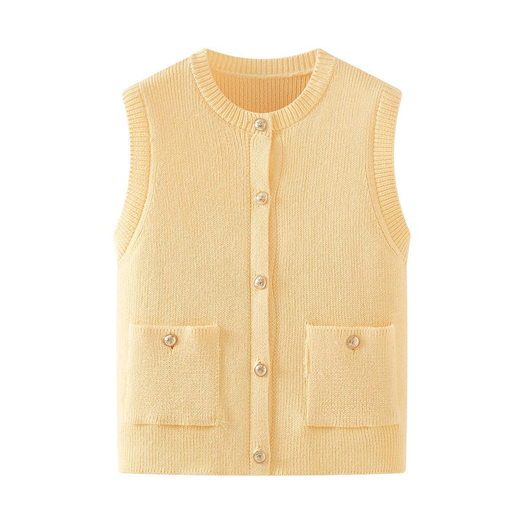 Sleeveless vest for women with button details and practical pockets Lune London