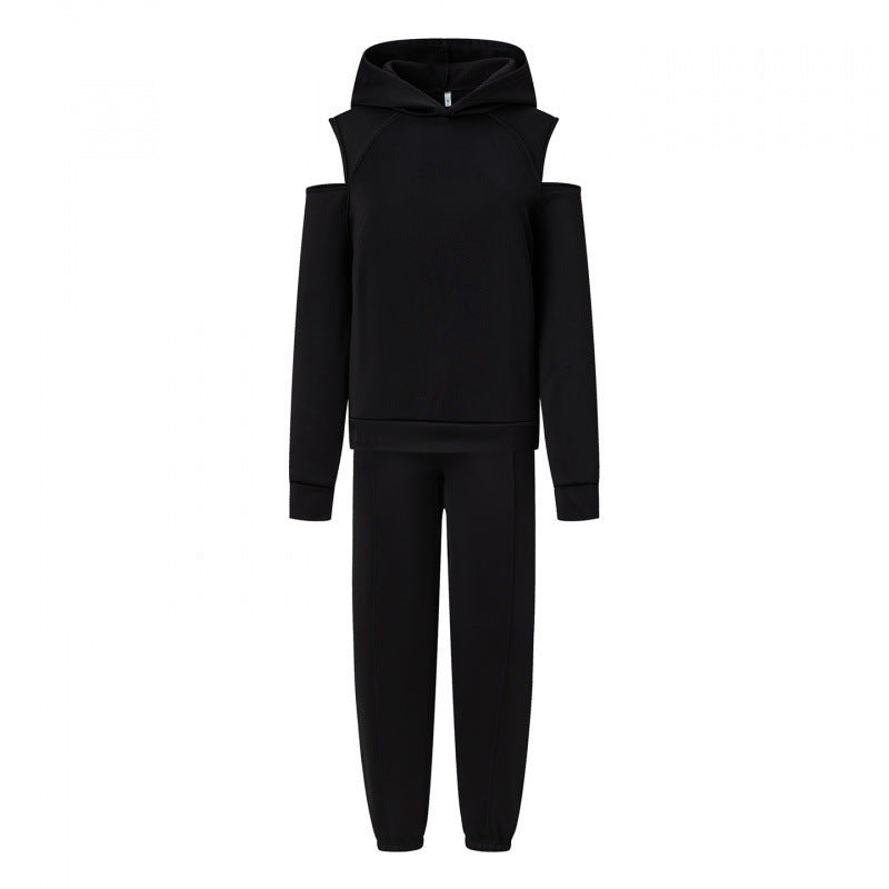 Ensemble de sport féminin avec décolleté plongeant et manches raglan latérales Chic & Stil