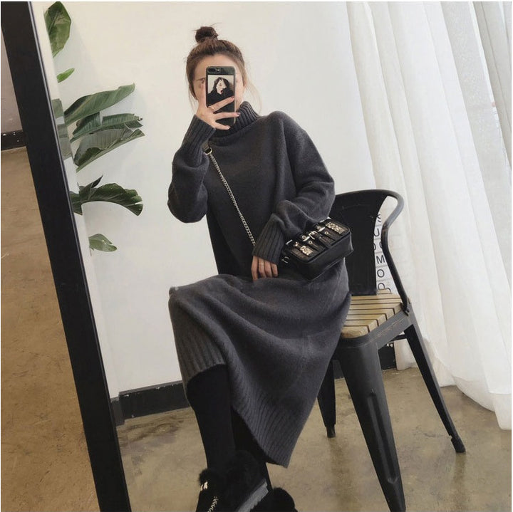 Robe en tricot pour femmes avec col montant et détails côtelés Chic & Stil