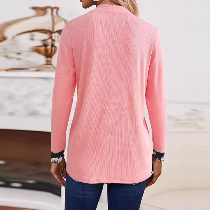Leisure jacket for women with trendy floral accents and chic elegant cut