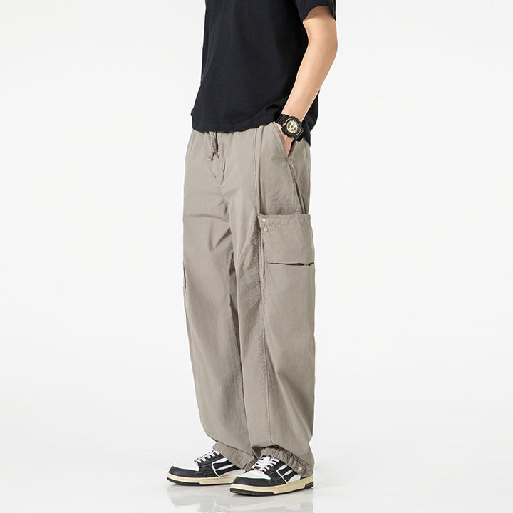 Casual cargo pants for men with practically designed pockets Lune London