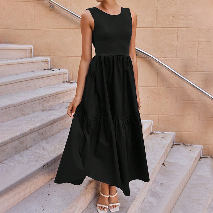 Robe Maxi Rétro Femme avec jupe à volants chic et design sans manches Chic & Stil