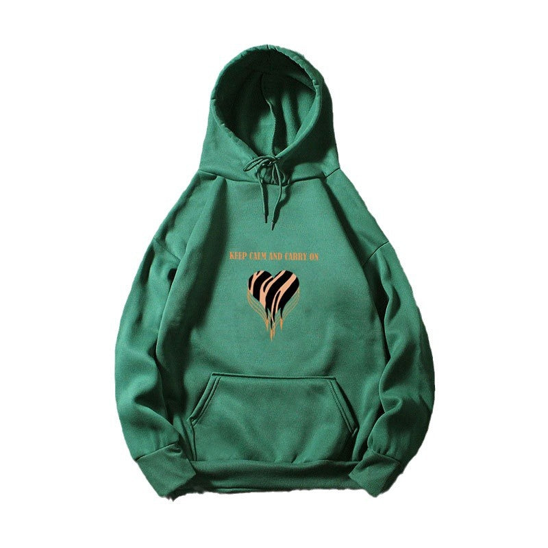 Women's hoodie with trendy heart design and comfortable fit Chic & Stil