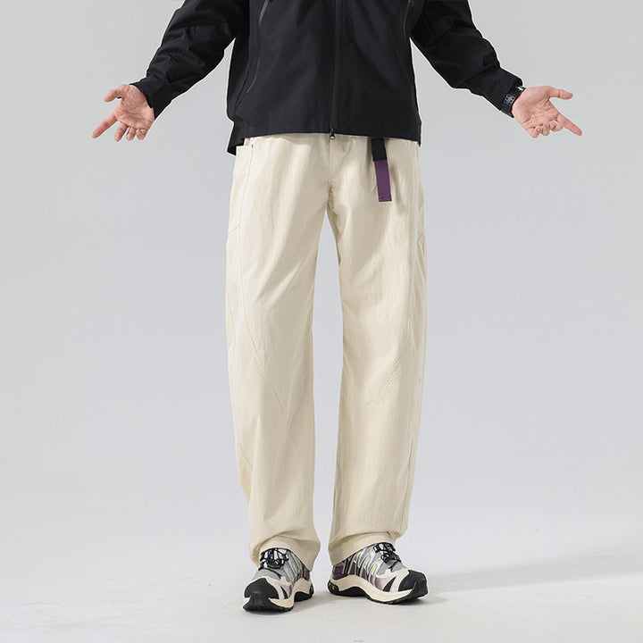 Multi-functional leisure pants for men in lightweight and breathable fabric Lune London