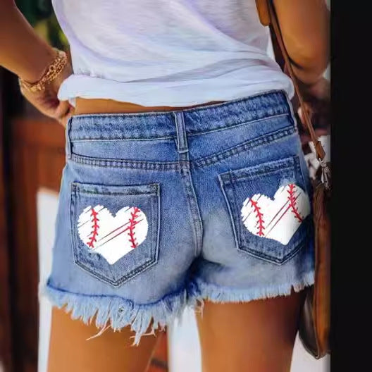 Ladies shorts in destroyed design Lune London