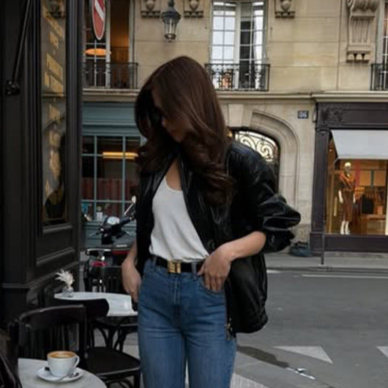 Women straight-cut jeans with high waist, raw hem and slight bootcut Amarae