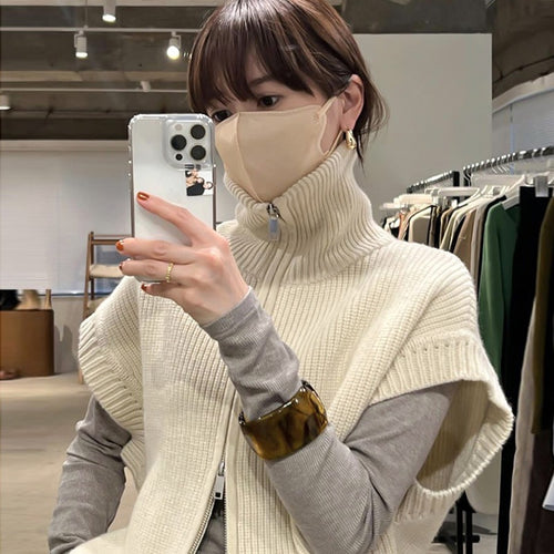 Poncho en tricot confortable pour femmes avec col montant Chic & Stil