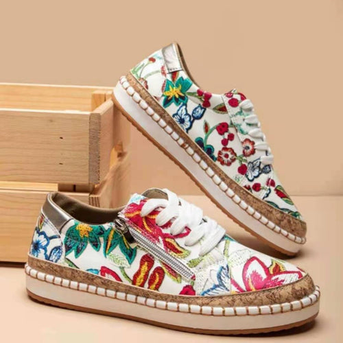 Trendy women's sneakers with floral pattern and practical zipper Amarae