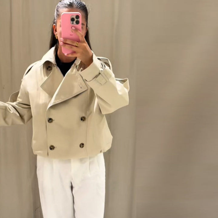 Elegant women's outdoor jacket with faux fur collar Lune London