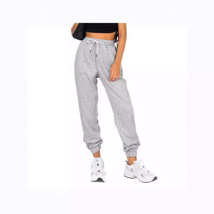 Women's training pants with elastic waist and relaxed fit Lune London