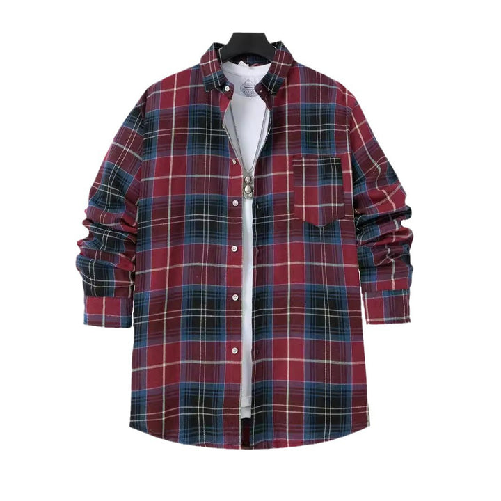 Plaid shirt for men with modern details and a practical chest pocket Lune London