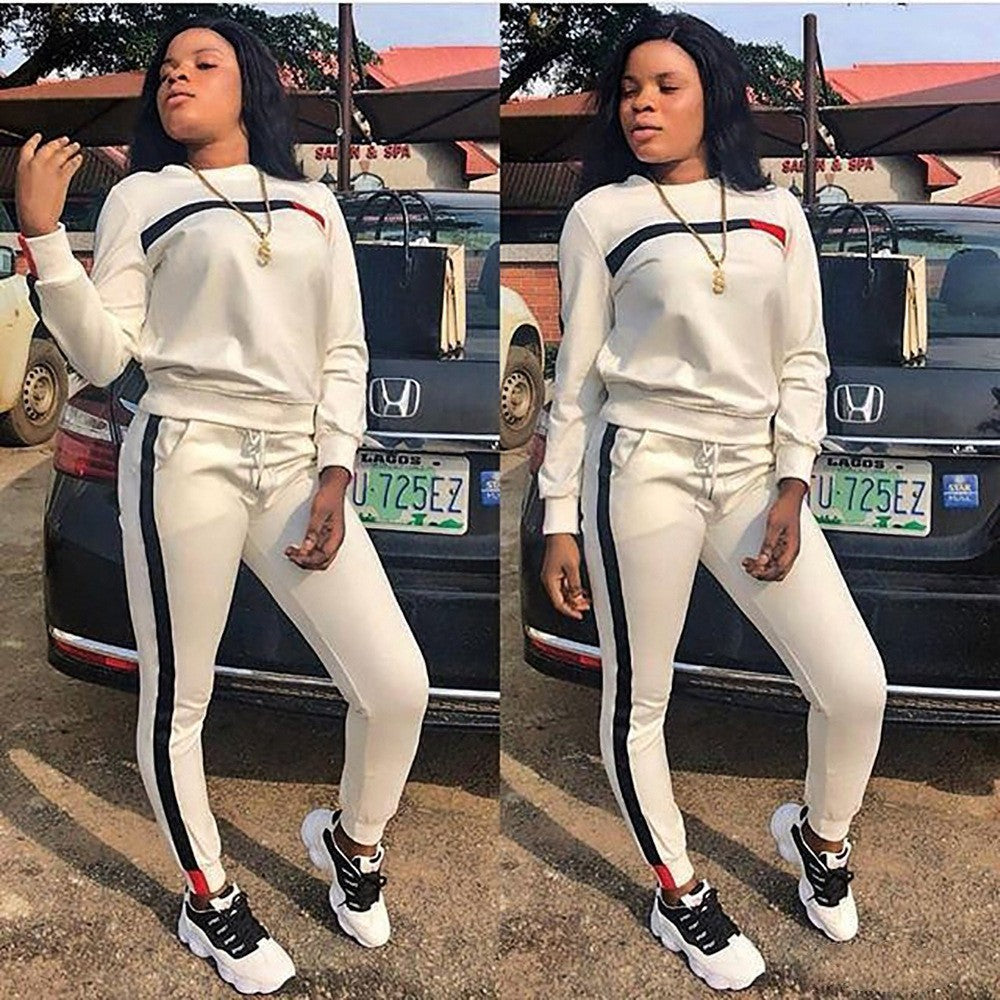 Women Casual Sports Set with Contrast Stripes and Elastic Waist Lune London
