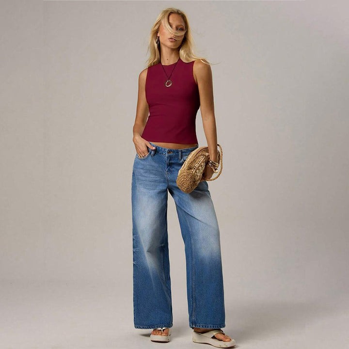 Débardeur ajusté pour femmes avec un décolleté élégant et des bretelles réglables Chic & Stil