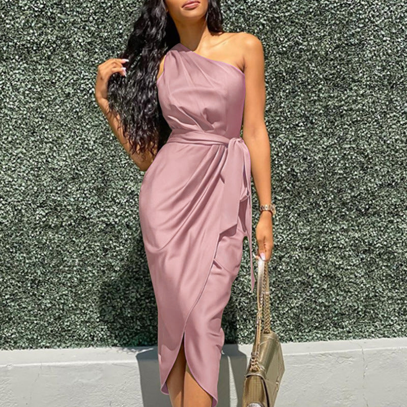 Elegant wrap dress for women with asymmetric cut and belt at the waist Lune London