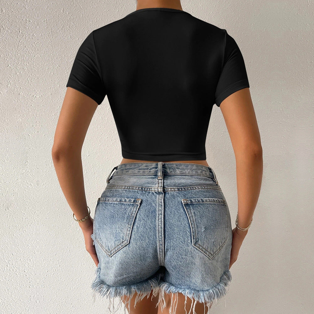 T-shirt femme cropped à col en V avec design wrap Chic & Stil