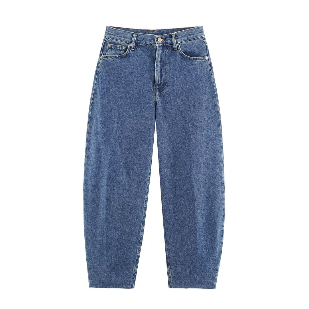 Women Highwaist Relaxed Tapered Jeans with Conical Leg Amarae