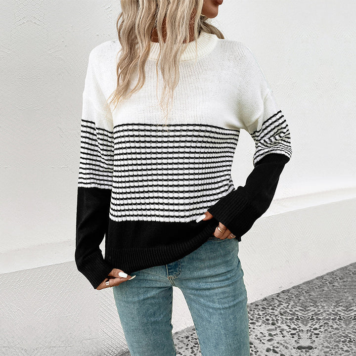 Knitted sweater for women with modern stripes Lune London