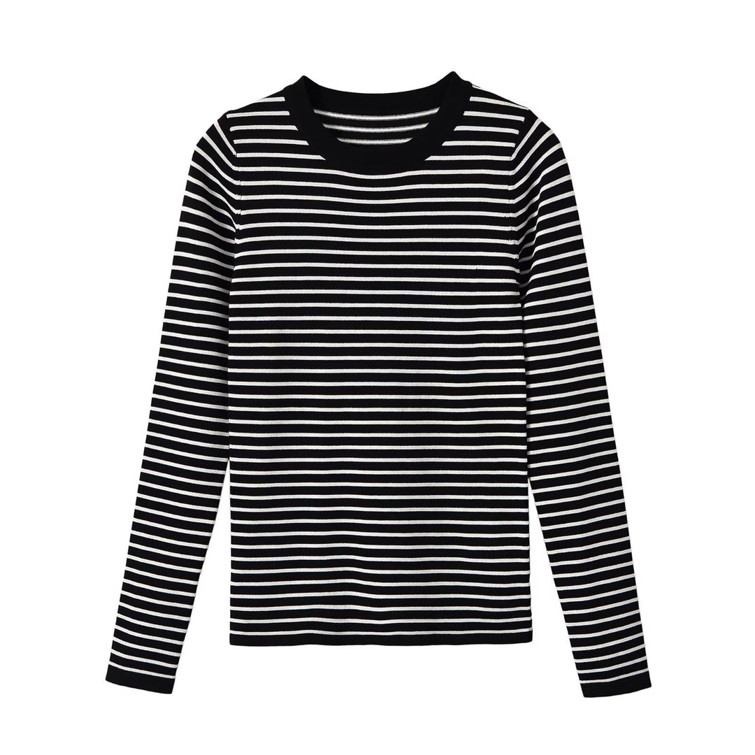 Women's fine knit striped shirt with slim silhouette and round neckline Amarae