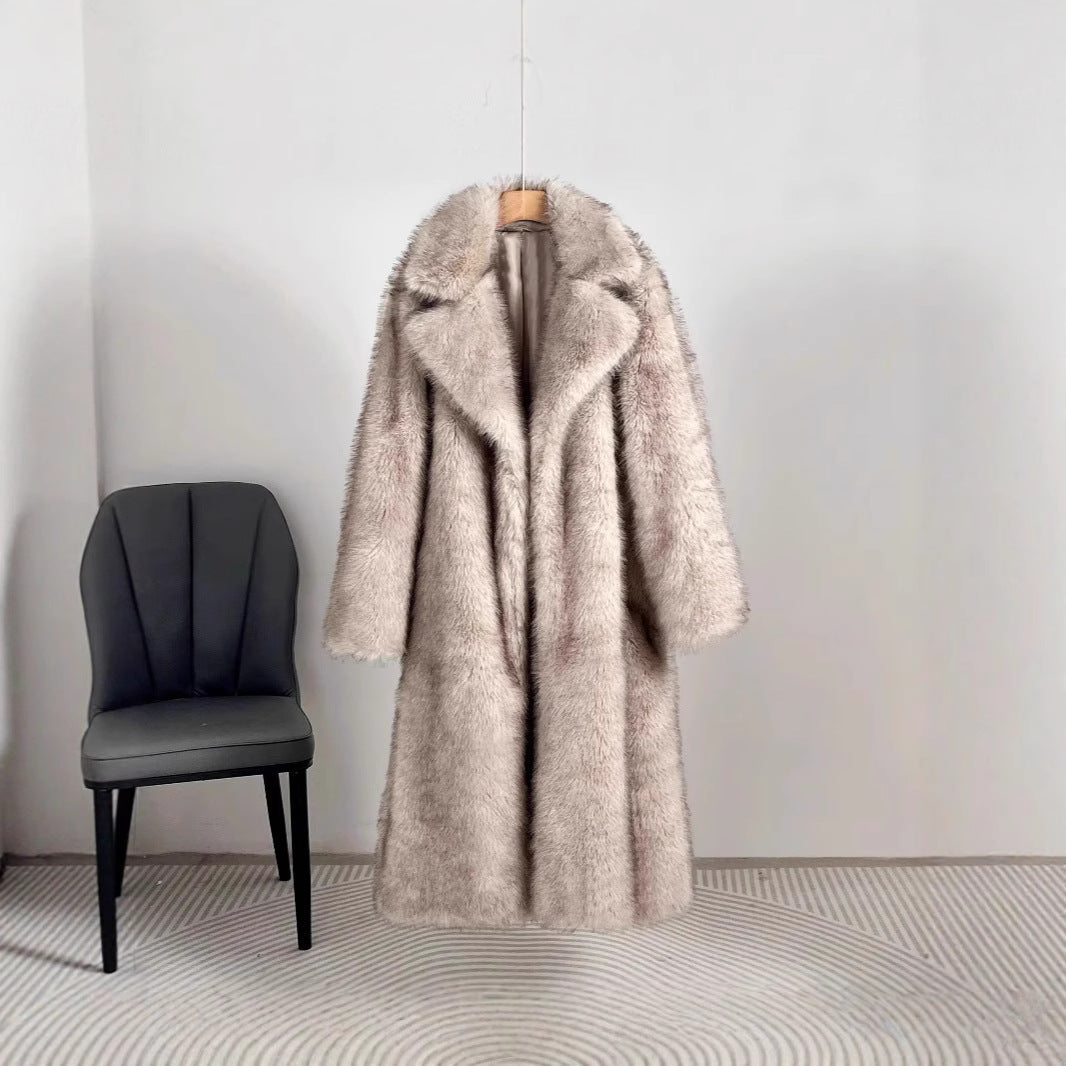 Ladies Elegant Fur Coat with Large Pockets Chic Und Stil