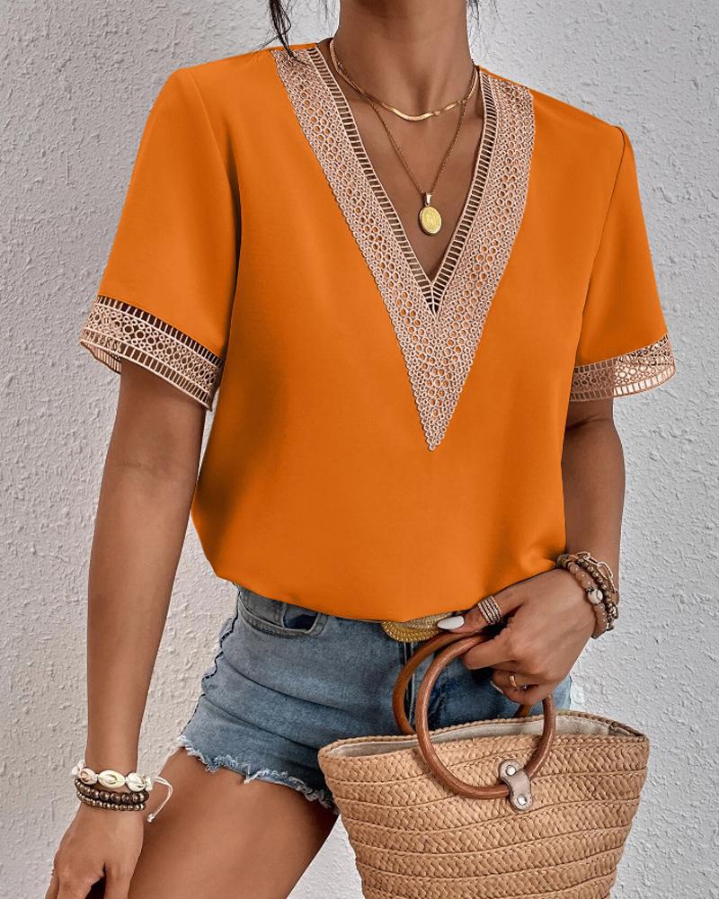 Chic blouse and elegant V-neck style with lace for women